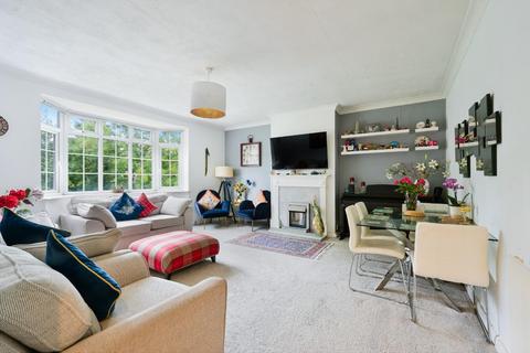 undefined, Kingston Road, Ewell Village
