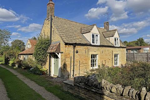 3 bedroom detached house for sale, Church Street, Northborough, Peterborough