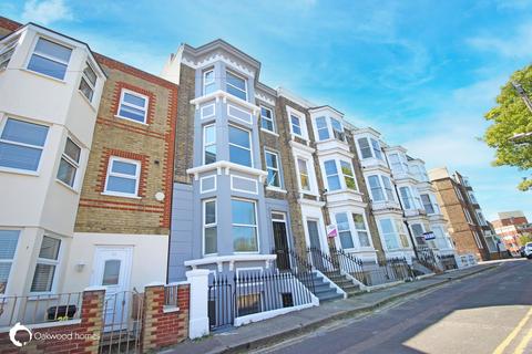1 bed flat/apartment for rent in Lausanne Terrace, St. Johns Road, Margate, Kent, CT9