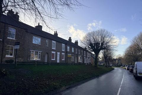 2 bedroom terraced house to rent, Uppleby, Easingwold, York