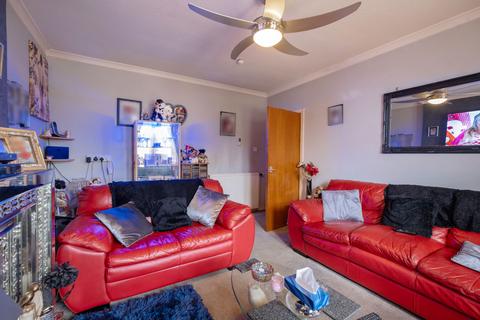 1 bedroom flat for sale, Fleming Gardens East, Dundee DD3