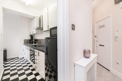 1 bedroom apartment to rent, Hanson Street, London W1W