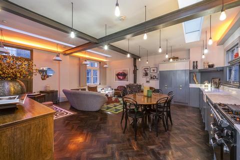 undefined, Park Street, London SE1