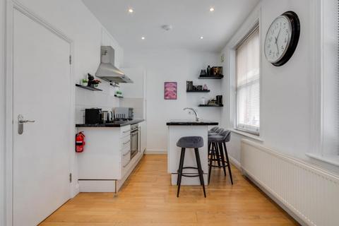 1 bedroom apartment to rent, Great Titchfield Street, London W1W