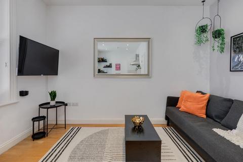 1 bedroom apartment to rent, Great Titchfield Street, London W1W