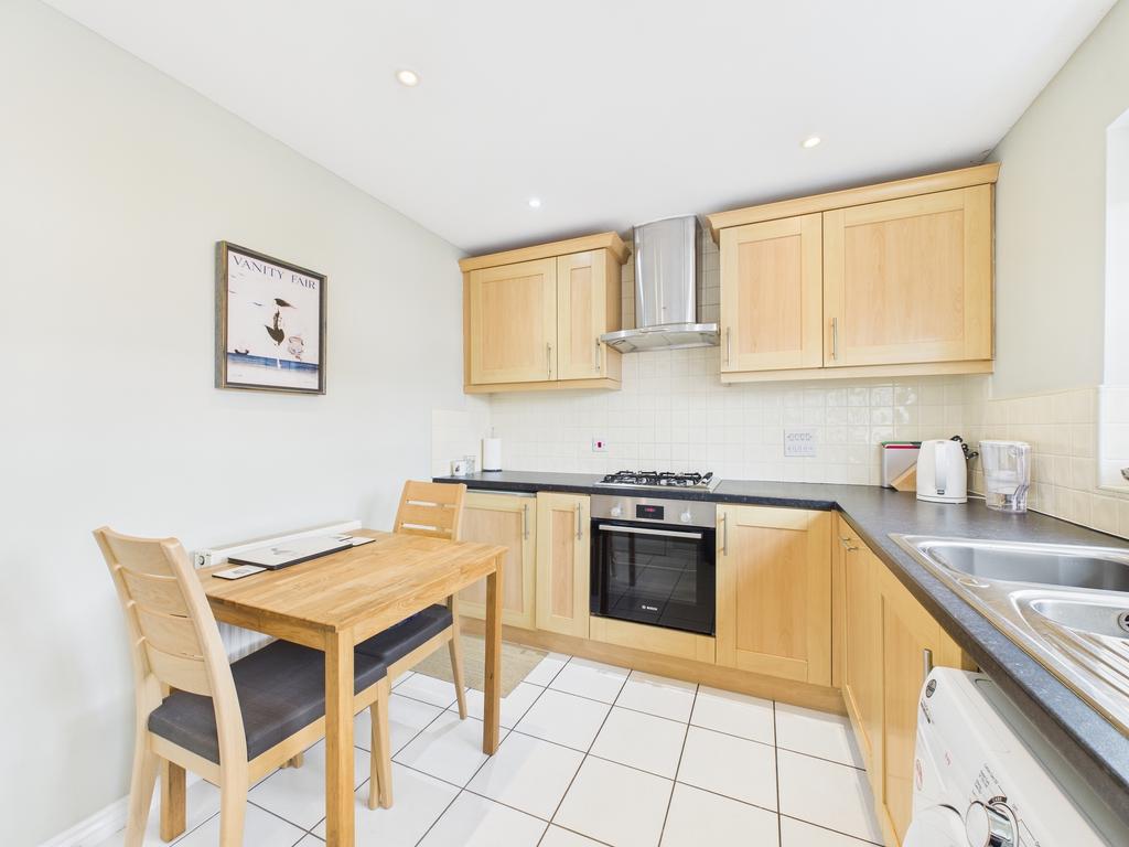 Breakfast/kitchen