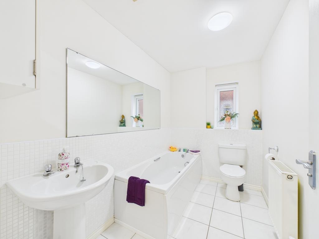 Family bathroom