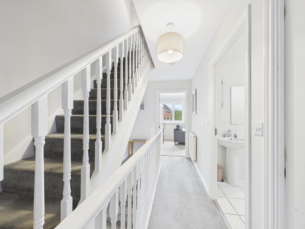 1st floor landing
