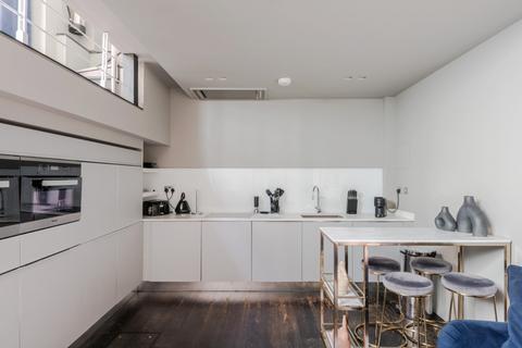 1 bedroom apartment to rent, Stukeley Street, London WC2B