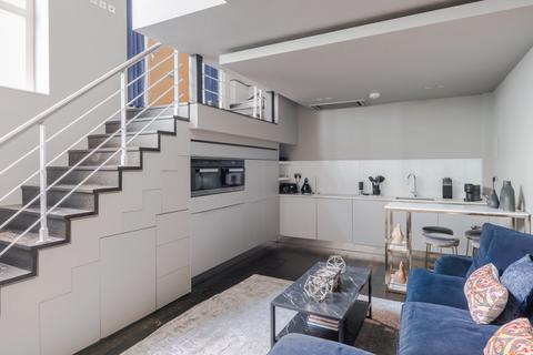 1 bedroom apartment to rent, Stukeley Street, London WC2B
