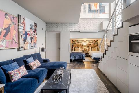 1 bedroom apartment to rent, Stukeley Street, London WC2B