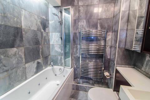 1 bedroom apartment to rent, Cleveland Street, London W1T