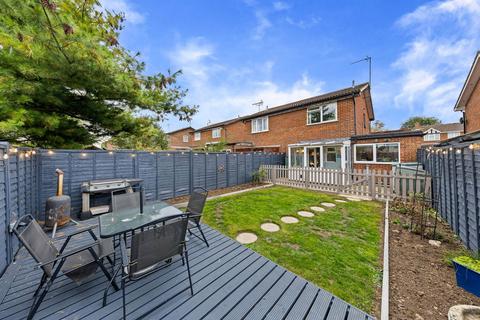 2 bedroom semi-detached house for sale, Thoday Close, Kettering NN14