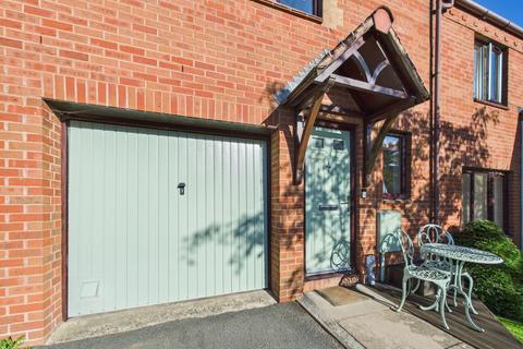 3 bedroom terraced house for sale, Russell Close, Powick, Worcester, Worcestershire, WR2