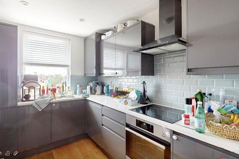 2 bedroom flat to rent, Uxbridge Road, Shepherds Bush, W12 8NL
