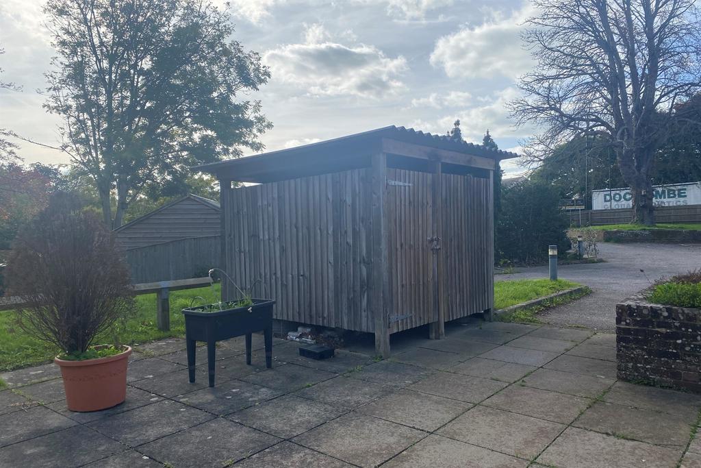 Patio/Storage