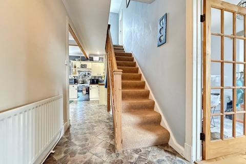 3 bedroom detached house for sale, Sylen Road, Pontyberem, Llanelli, Carmarthenshire, SA15