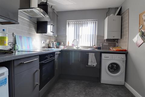 2 bedroom coach house for sale, Court View, Stonehouse