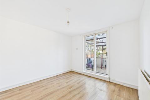 3 bedroom terraced house for sale, Siddeley Avenue, Coventry CV3