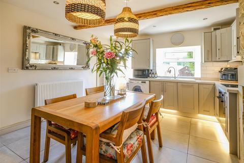 undefined, Woodhead Road, Holmfirth HD9