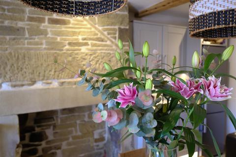 undefined, Woodhead Road, Holmfirth HD9