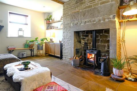 2 bedroom terraced house for sale, Woodhead Road, Holmfirth HD9