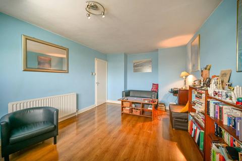 1 bedroom flat to rent, Robin Hood Way, Kingston Vale, London, SW15