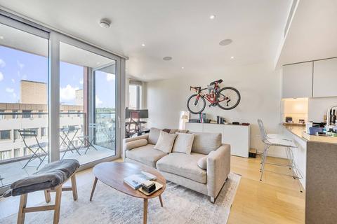 2 bedroom flat to rent, Buckingham Gate, St James's Park, London, SW1E