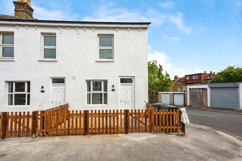 3 bedroom house for sale, Knowles Hill Crescent, London SE13