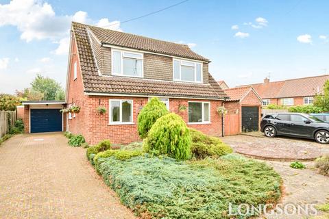 3 bedroom detached house for sale, Massingham Road, Weasenham