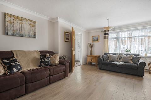 undefined, Kennedy Drive, Reading RG8