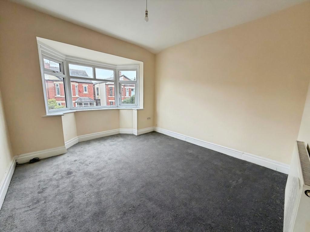 Pbox-bedroom-347234.jpeg