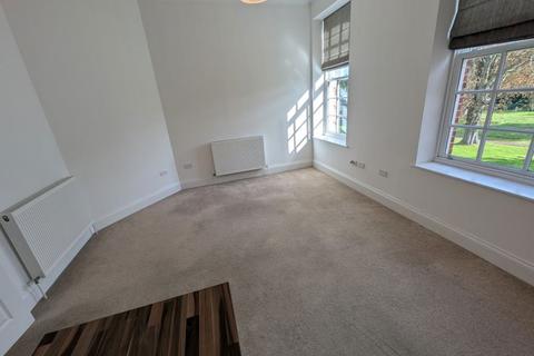 2 bedroom apartment to rent, Whitecroft Park,Newport, Isle of Wight