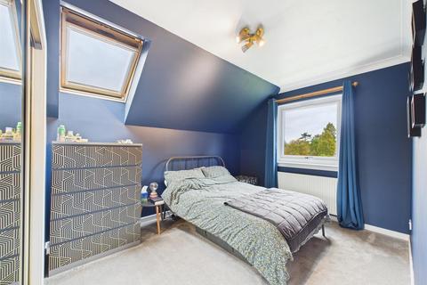 16 Jedburgh Place, Perth, PH1 1SJ