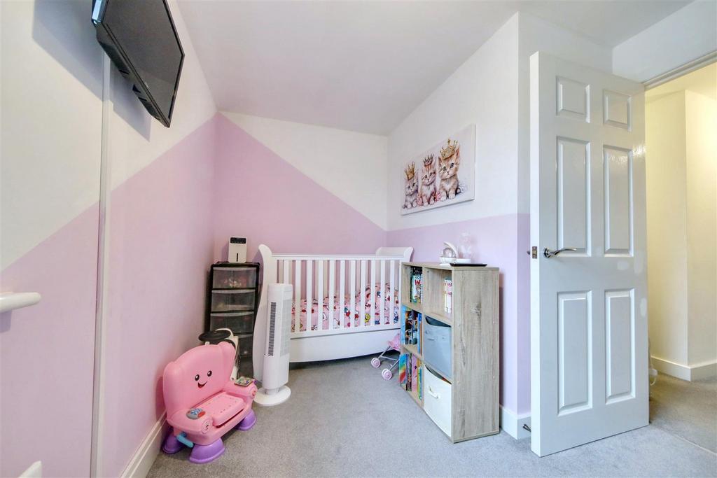 Bedroom 2 (1).jpg