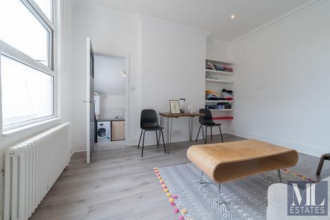 1 bedroom flat to rent, Springwell Avenue, London NW10