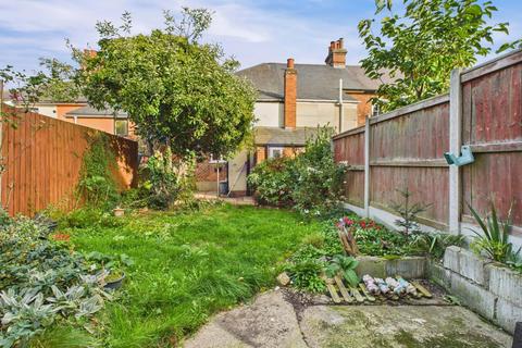 2 bedroom end of terrace house for sale, Colchester CO1