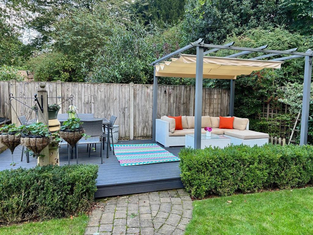Garden Shot 7.jpg