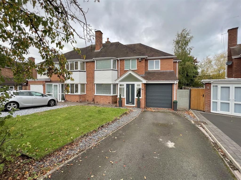 Summervale Road Hagley 1.jpg