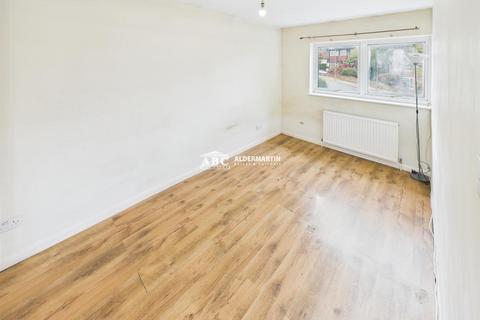 4d Sunningfields Crescent, London, NW4 4RD