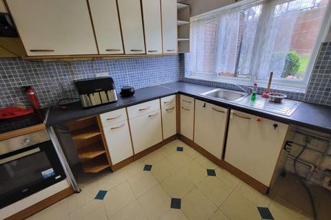 2 bedroom maisonette for sale, Luton LU2