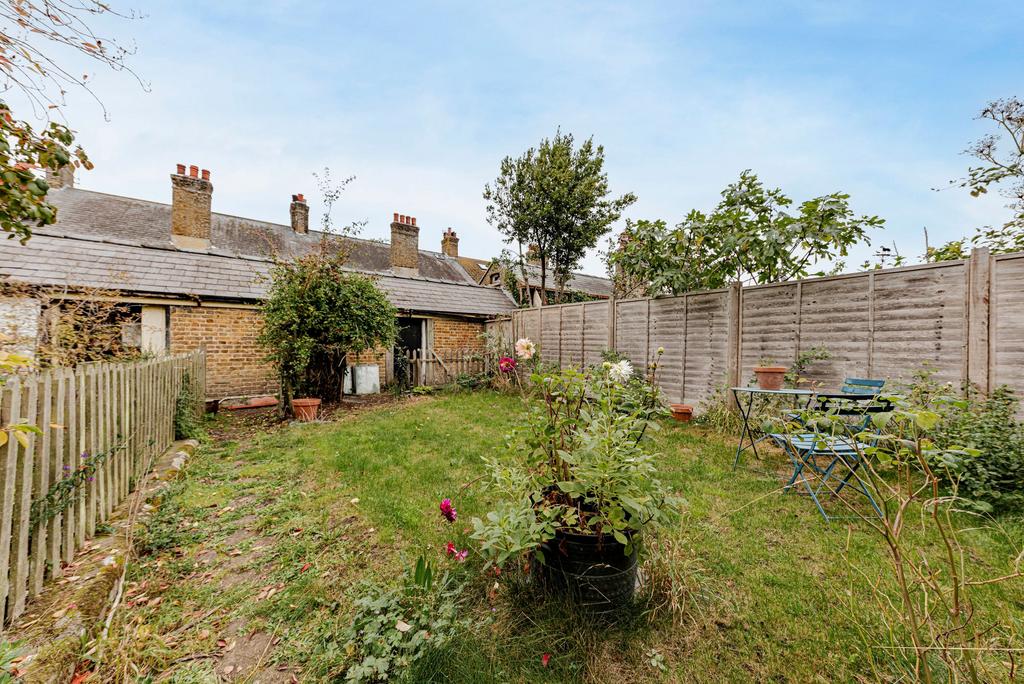Rear Garden (4)