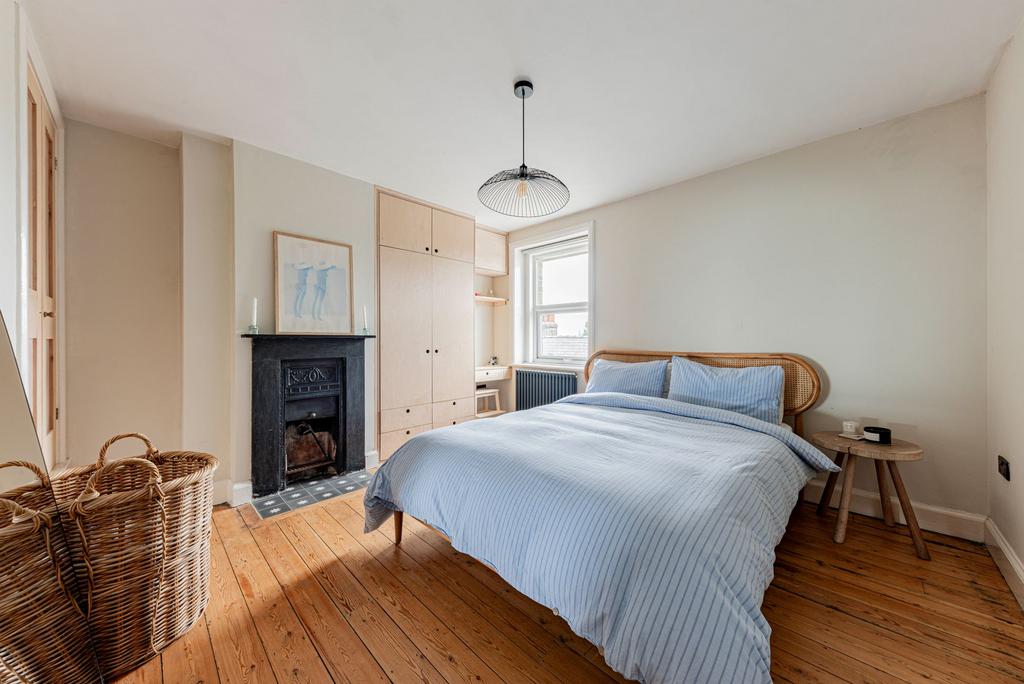 Bedroom One (6)