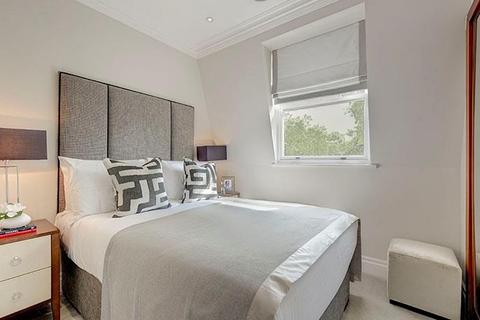 undefined, Kensington Gardens Square, London W2