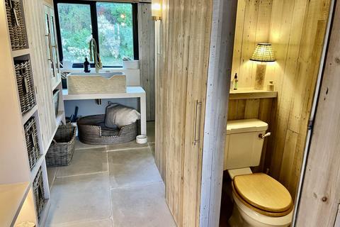 undefined, Cuddington Court, The Green