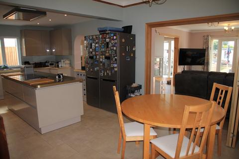 4 bedroom detached house for sale, Percy Avenue, Broadstairs, CT10