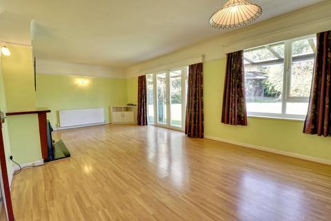 3 bedroom detached bungalow for sale, Walnut Tree Crescent, Sawbridgeworth, CM21