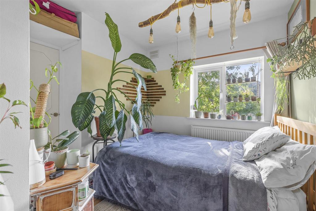 Flat 1, 52 Whitelands Road, HP12 3 EL-8.jpg