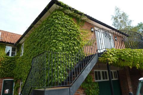 undefined, Redisham NR34