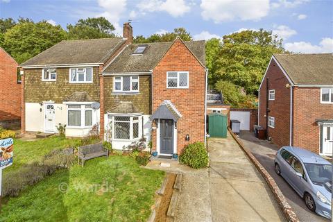 4 bedroom semi-detached house for sale, Blackthorn Drive, Aylesford ME20